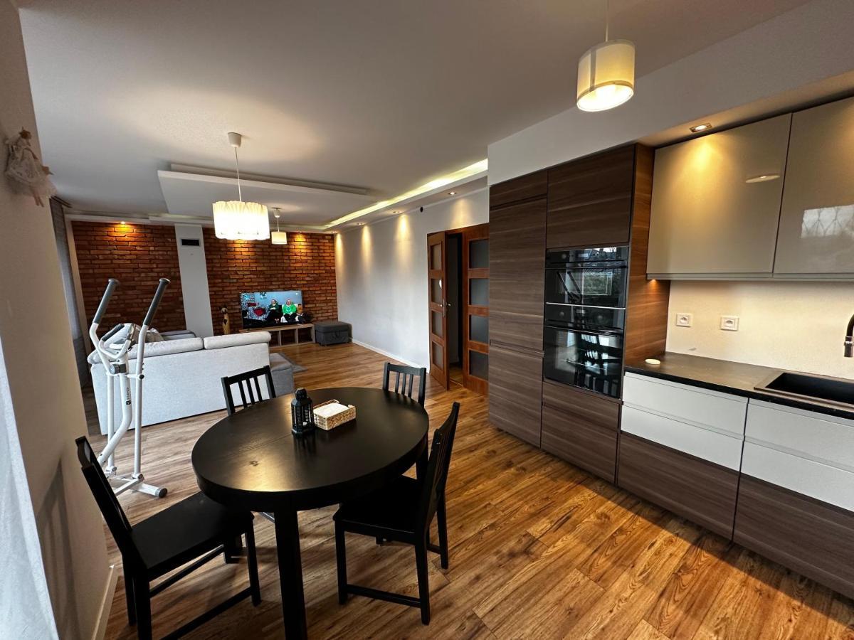 Apartament Airport Gdansk Ngoại thất bức ảnh