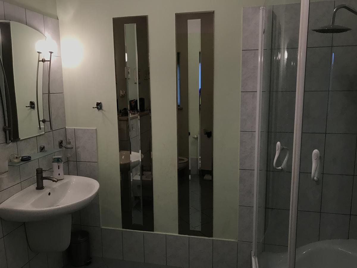 Apartament Airport Gdansk Ngoại thất bức ảnh